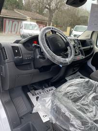 Peugeot Boxer comme neuf