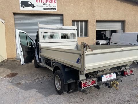 utilitaire aubenas montelimar valence