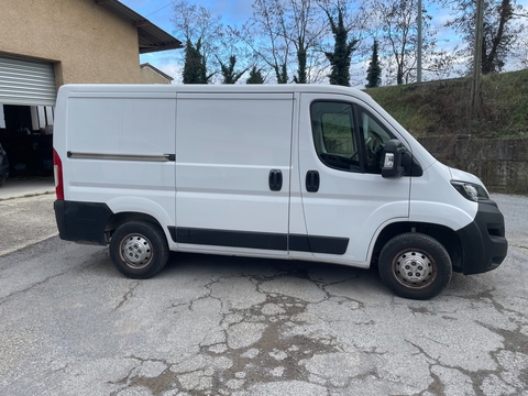 utilitaire occasion Aubenas Montélimat Valence